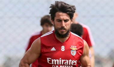 Flamengo deseja contratação de meia Gabriel, do Benfica
