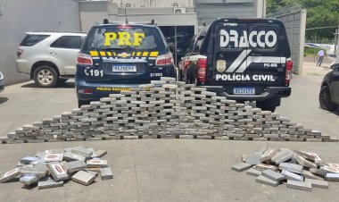 Ação conjunta apreende 326 quilos de cocaína e prende 2 homens 