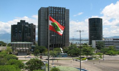 Justiça nega liminar para suspender Universidade Gratuita