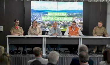 AO VIVO: Governo de SC fala sobre previsão de chuvas, ciclone e recuperação após estragos