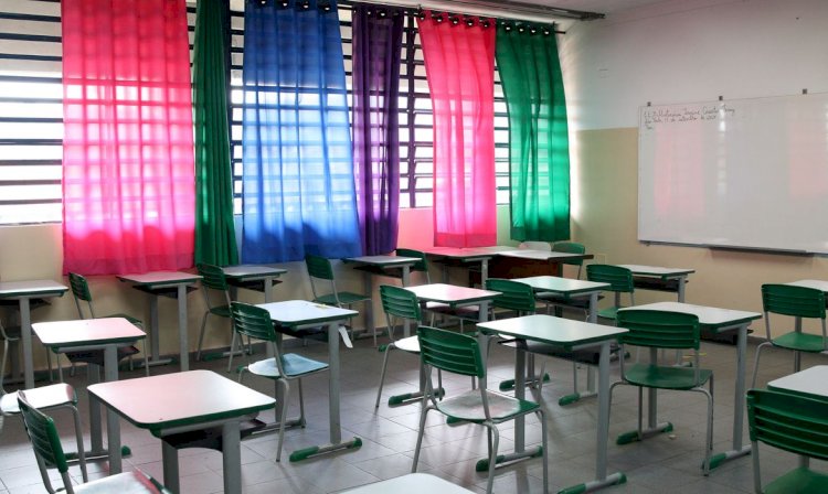 Novo governo terá como desafio recompor orçamento da educação