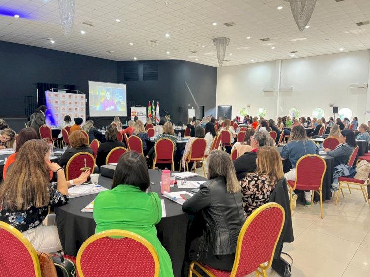 Professores da educação especial participam de capacitação para trabalhar com estudantes com autismo